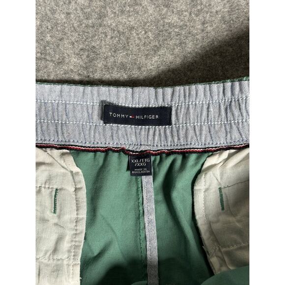 Tommy Hilfiger Shorts Men's XXL Green Chino Classic Fit Golf Flag Logo Preppy - Picture 5 of 6